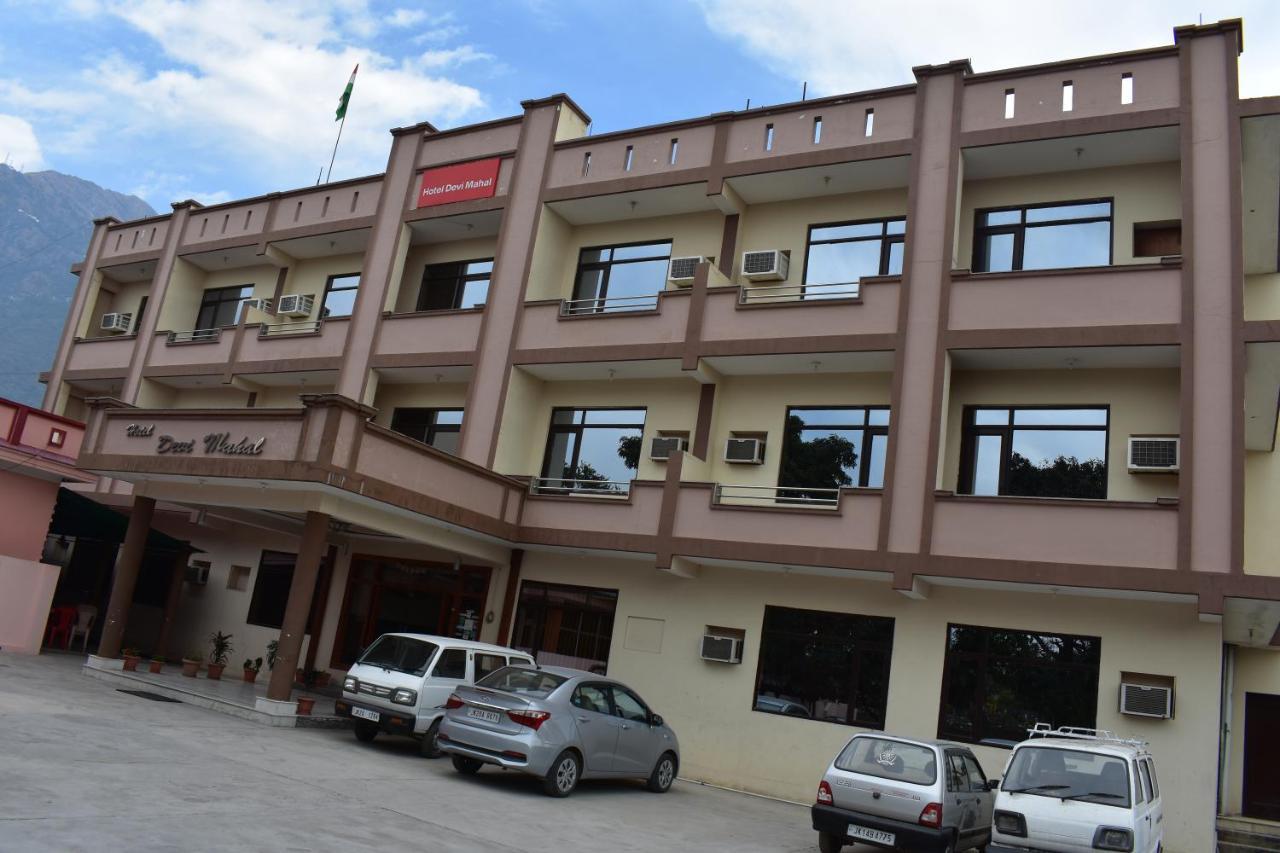 Hotel Devi Mahal Katra  Buitenkant foto